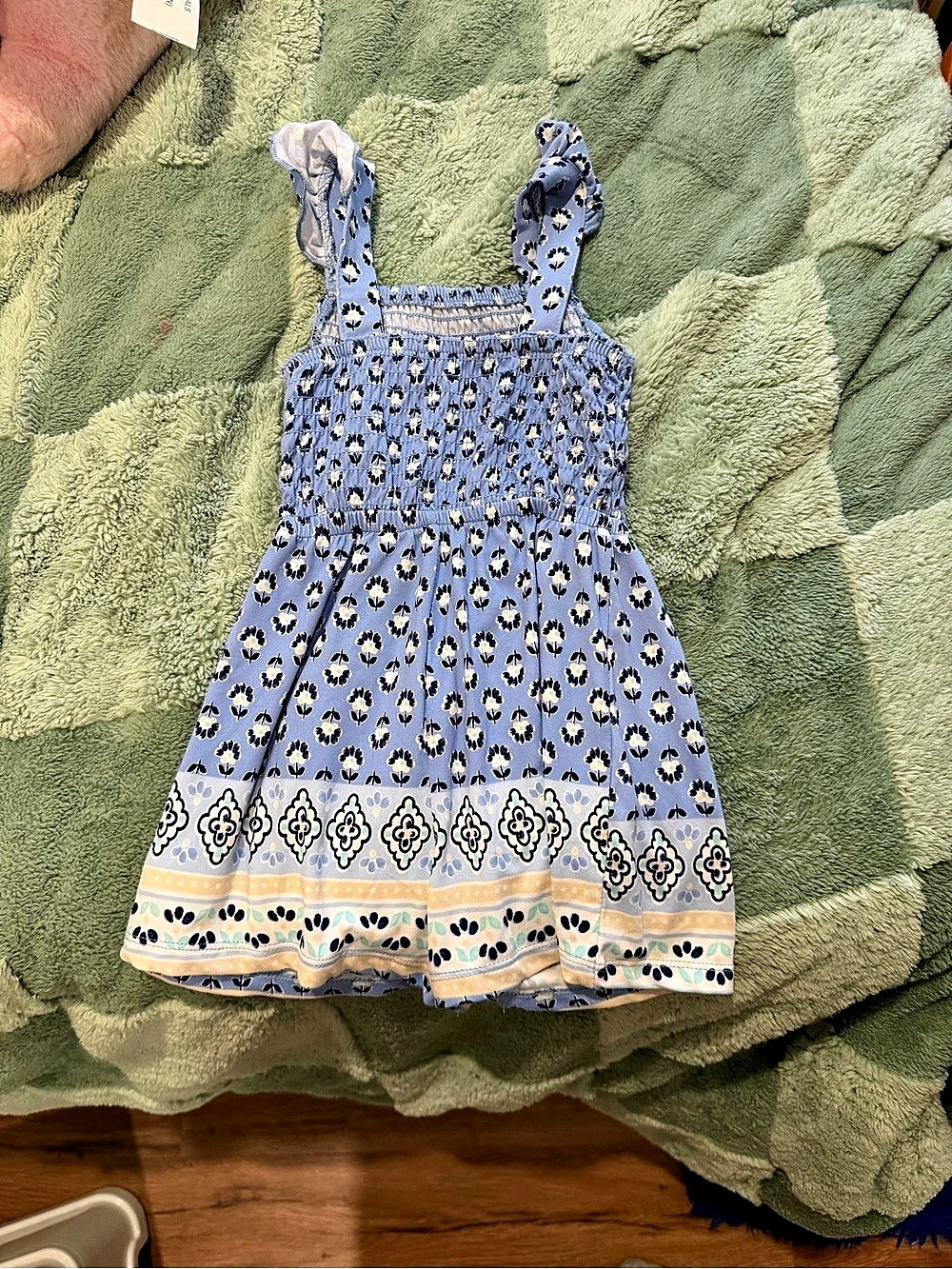 Girls Floral Dress Size 2T Like New